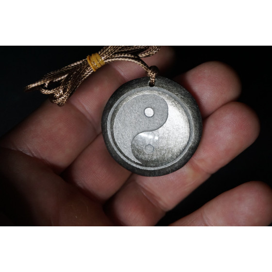 Pendentif Yin Yang...