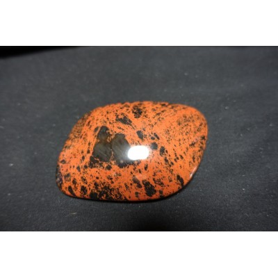 8 cm Galet obsidienne acajou