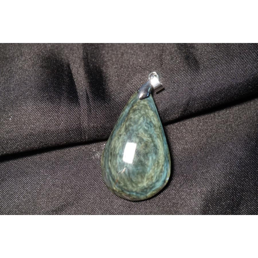 pendentif obsidienne manta huichol fournisseur