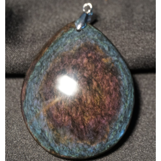 Pendentif XL obsidienne Manta huichol AA