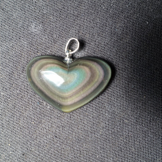 Pendentif coeur obsidienne...