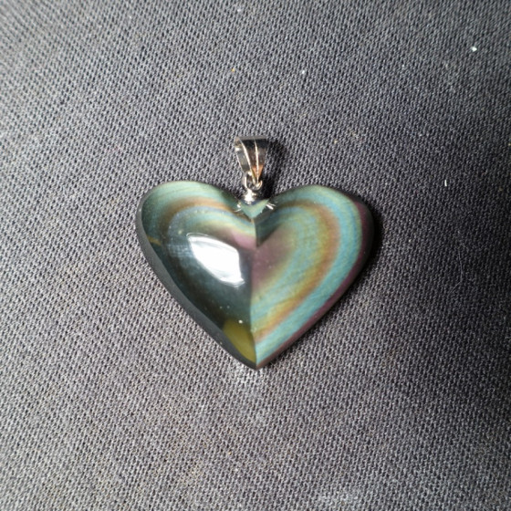 Pendentif coeur obsidienne...
