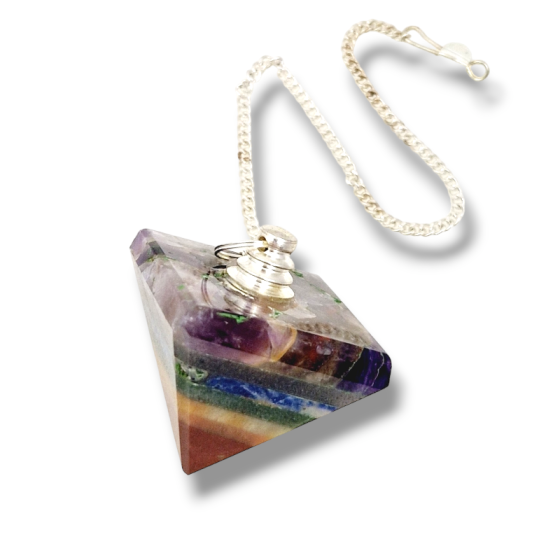 Pendule pyramide 7 chakras