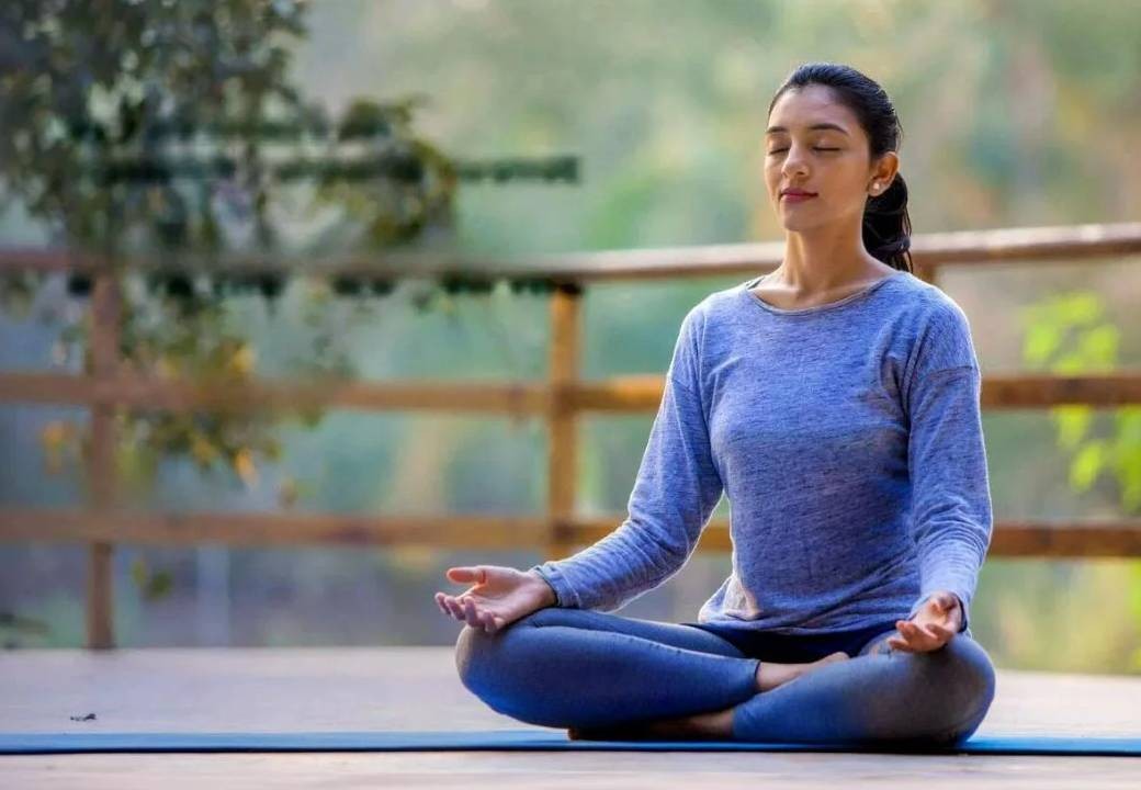 Les Bienfaits des Pierres Naturelles Pendant la Méditation